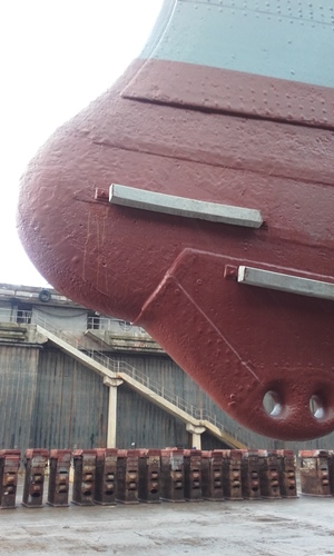 A specialized epoxy composite that can be applied onto oily surfaces and in underwater environments proved essential in refurbishing the hull. Photo courtesy of Belzona.